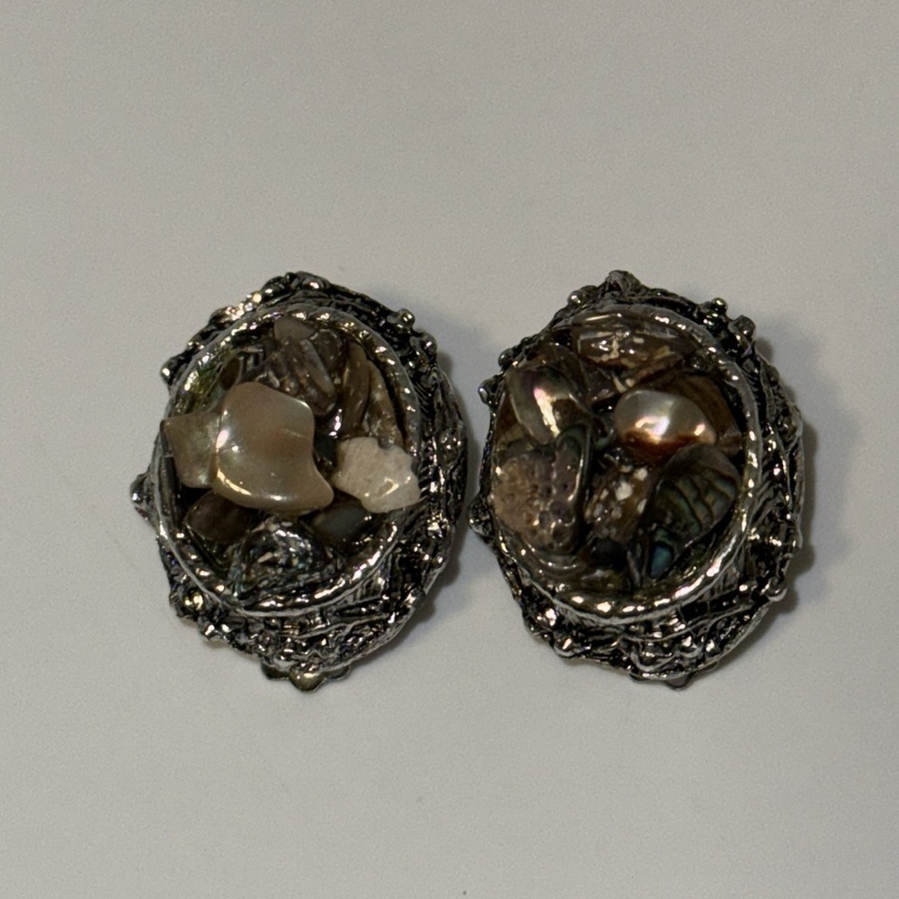 Chunky Oval Gemstone & Shell Mosaic Style Clip On Earrings Silver Tone - Picture 5 of 9